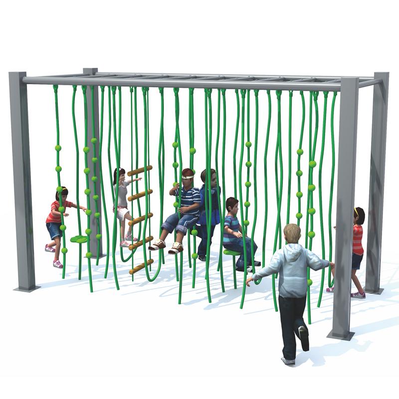 Outdoor children's rope climbing